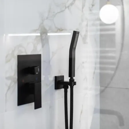 Monte Carlo Border - Exclusive & Modern Flat